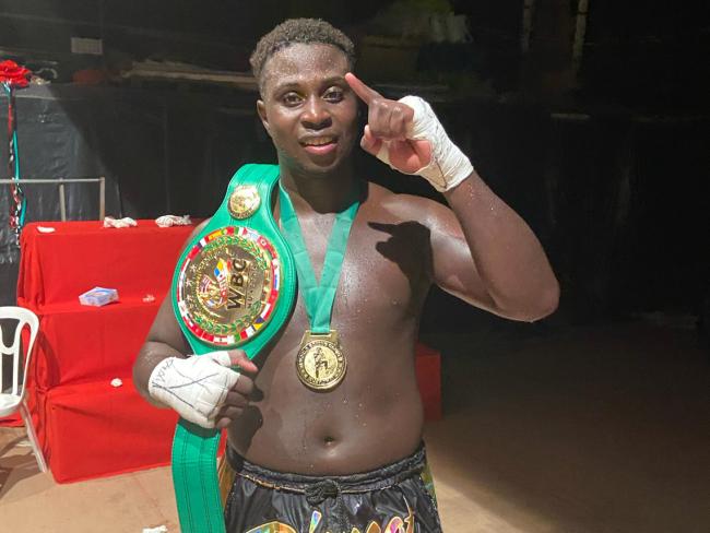 Jean Simón, campeón del Mediterráneo de muay-thai WBC en 90 kilos