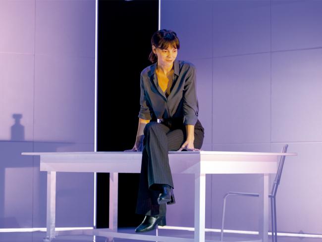 “Prima Facie”, un arriesgado monólogo de Vicky Luengo