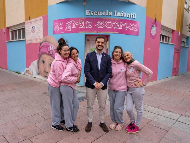 El alcalde, Alejandro Navarro Prieto, visitando Mi gran sonrisa