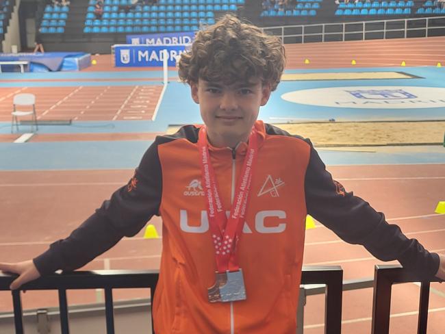 Marcos Collado, doble medallista en el Campeonato de Madrid de Pista Cubierta sub-16
