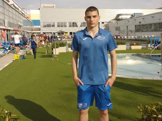 Eloy Rubio, deportista del Club Deportivo Natación que disputó el Campeonato de España de invierno en categoría infantil