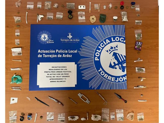 La Policía Local de Torrejón de Ardoz realizó 90 actas de incautación de estupefacientes y requisó 6 armas blancas en los controles de acceso al Urban Festival