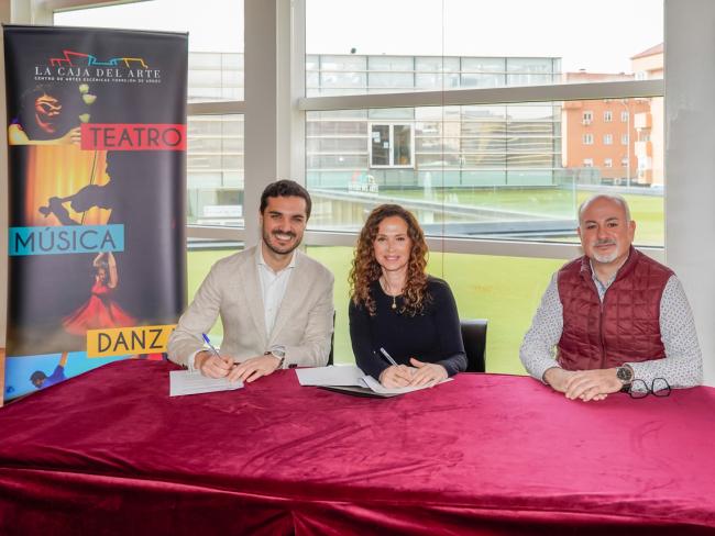 Momento de la renovación del convenio