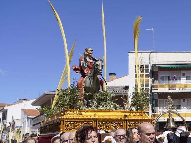 La Semana Santa se inició ayer con la Procesión del Domingo de Ramos